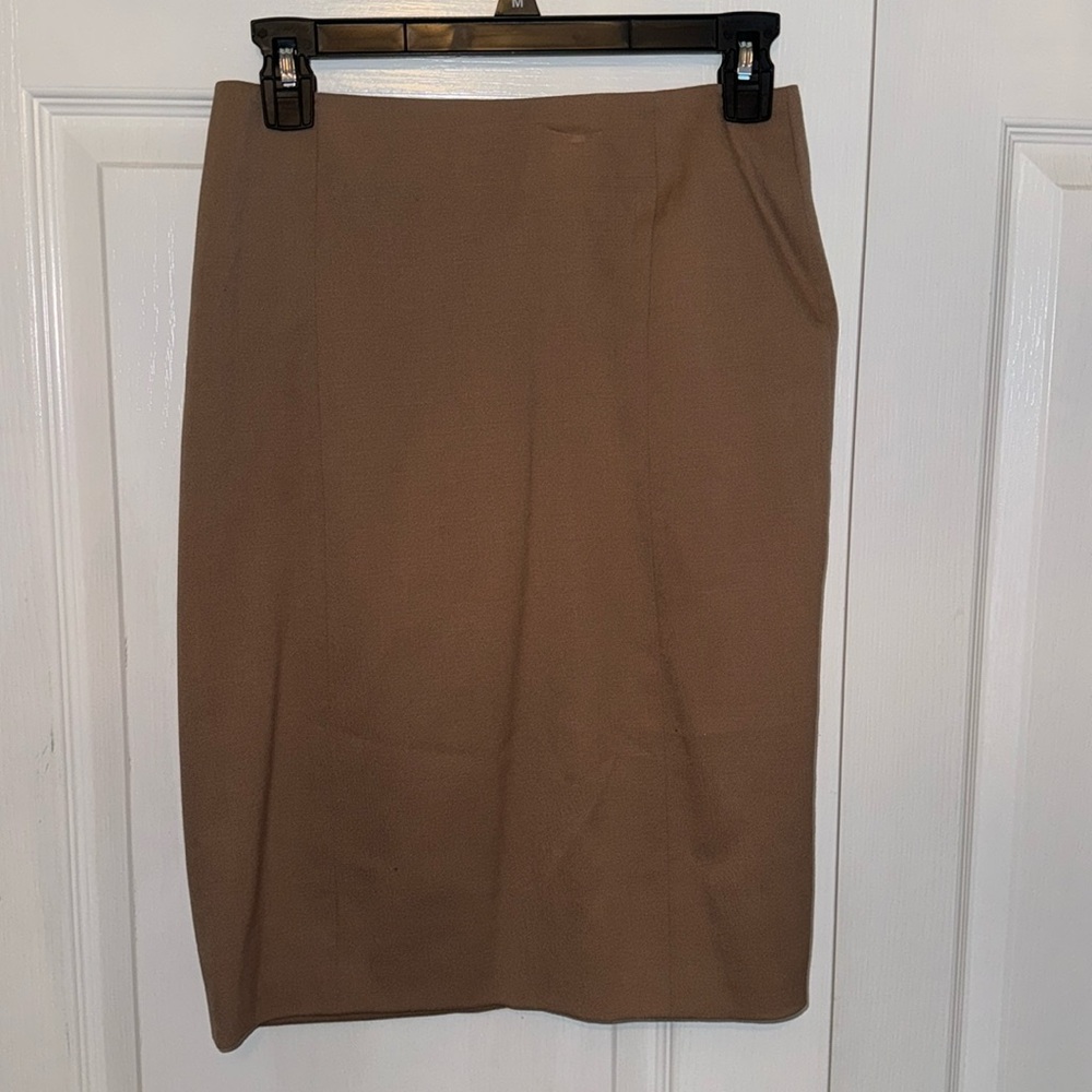 MODA wool skirt